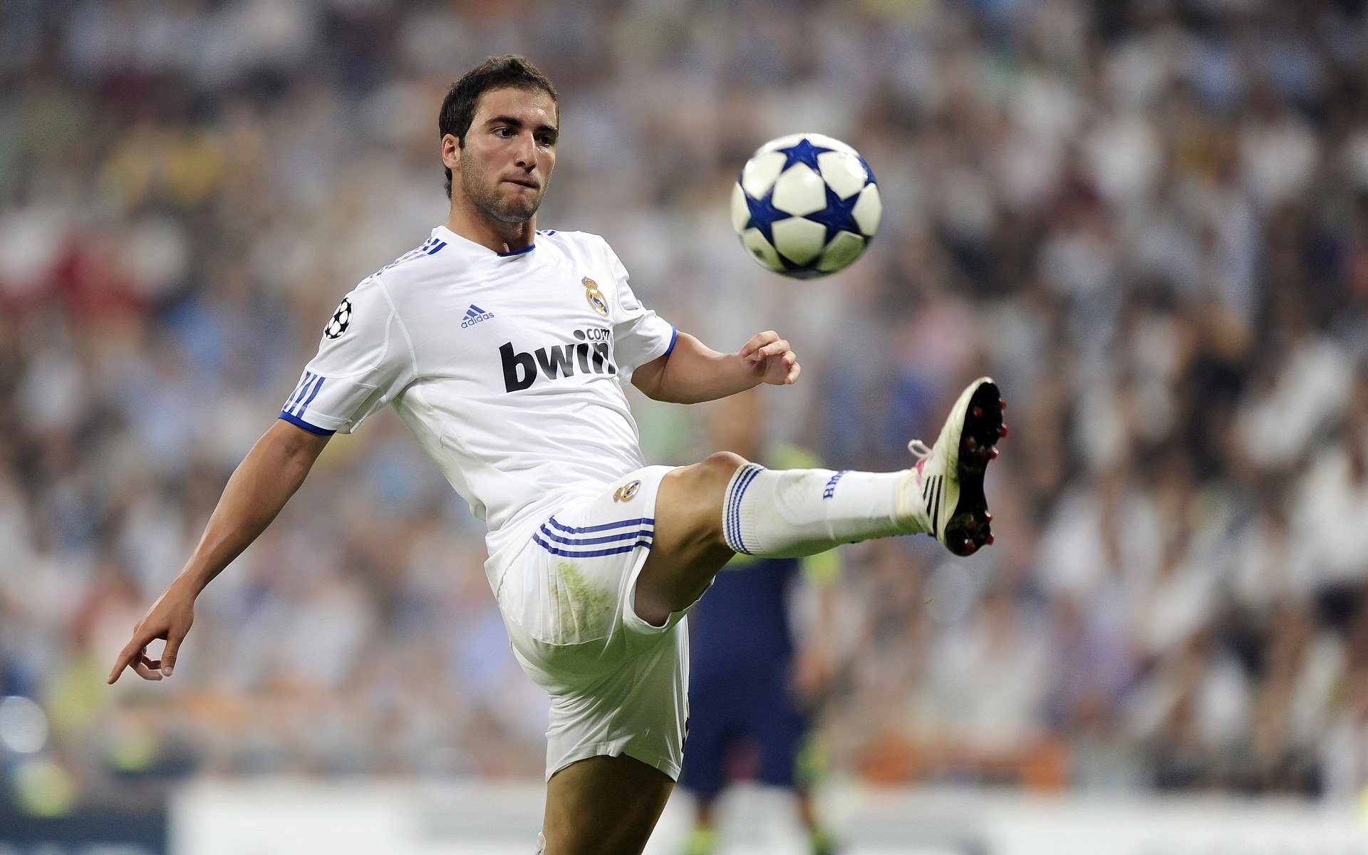 开云体育入口-节奏的艺术，从哥斯达黎加的掌控到维尼修斯的接管